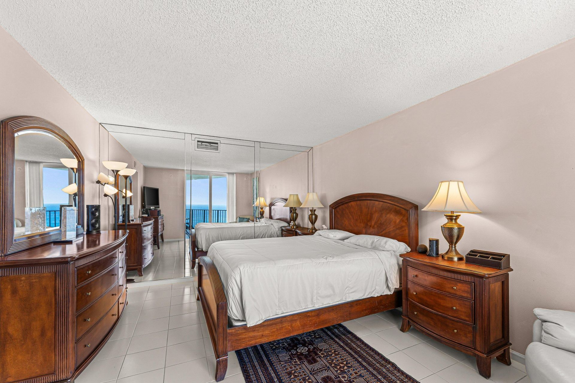 5420 N Ocean Drive, Unit 2101, Singer Island, FL 33404 Photo