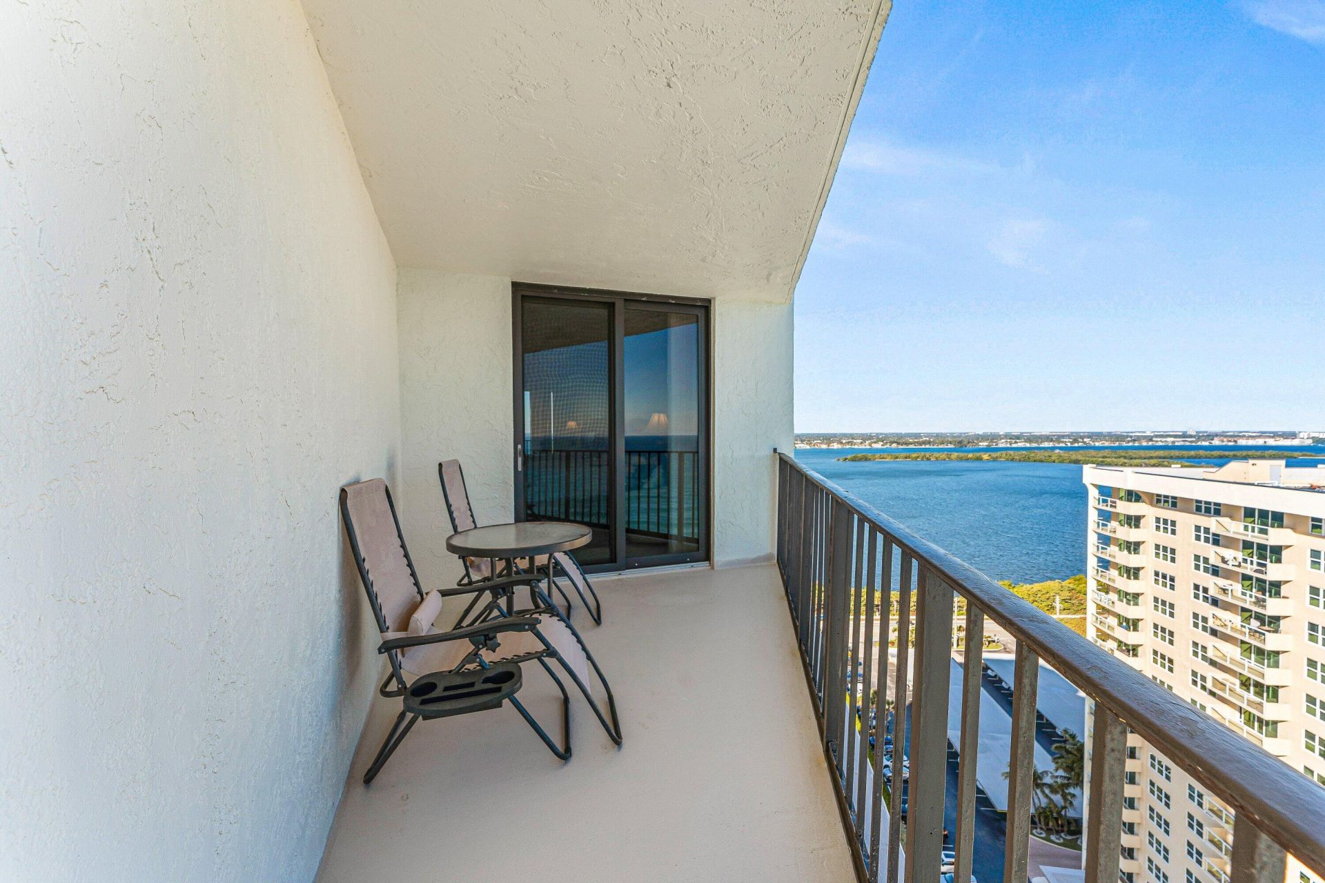 5420 N Ocean Drive, Unit 2101, Singer Island, FL 33404 Photo