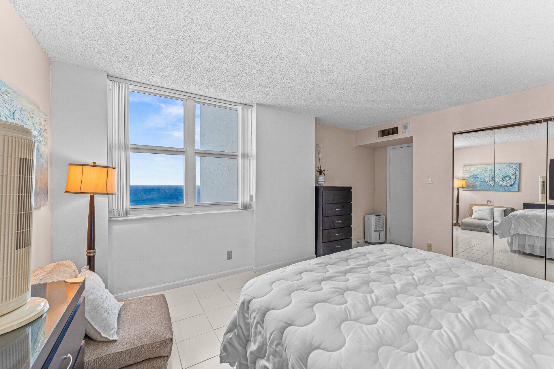 5420 N Ocean Drive, Unit 2101, Singer Island, FL 33404 Photo