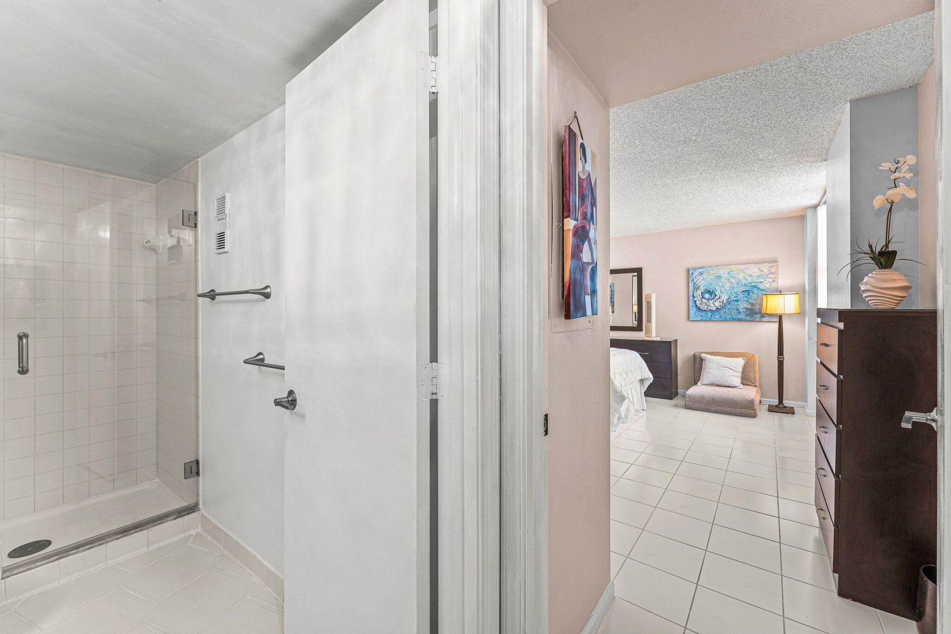 5420 N Ocean Drive, Unit 2101, Singer Island, FL 33404 Photo