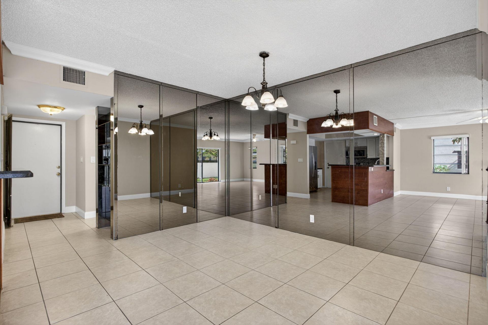 1780 NE 39th Court, Unit 901, Pompano Beach, FL 33064 Photo