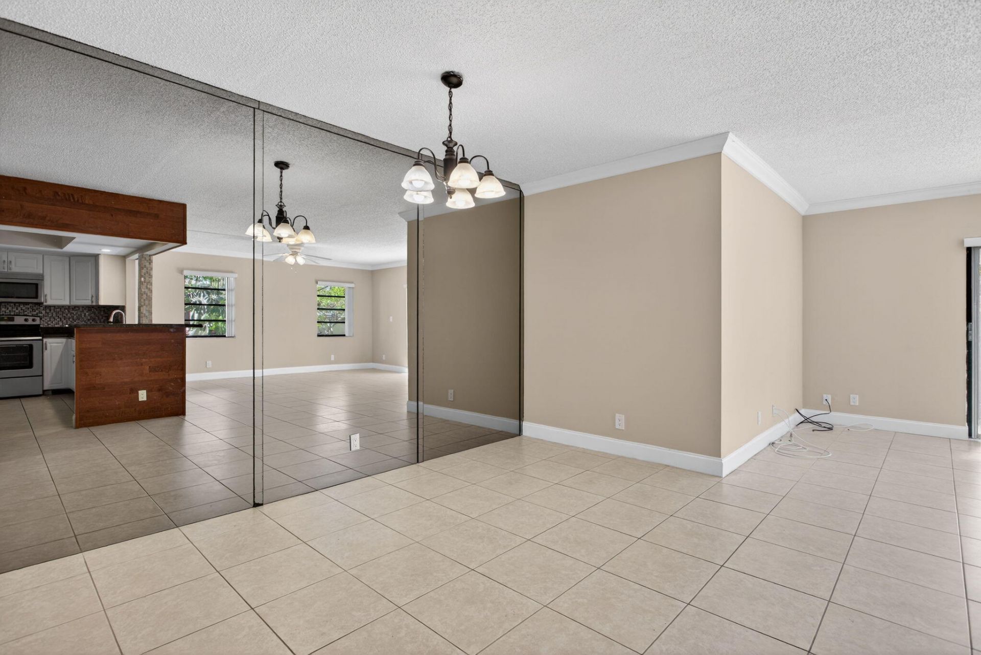 1780 NE 39th Court, Unit 901, Pompano Beach, FL 33064 Photo