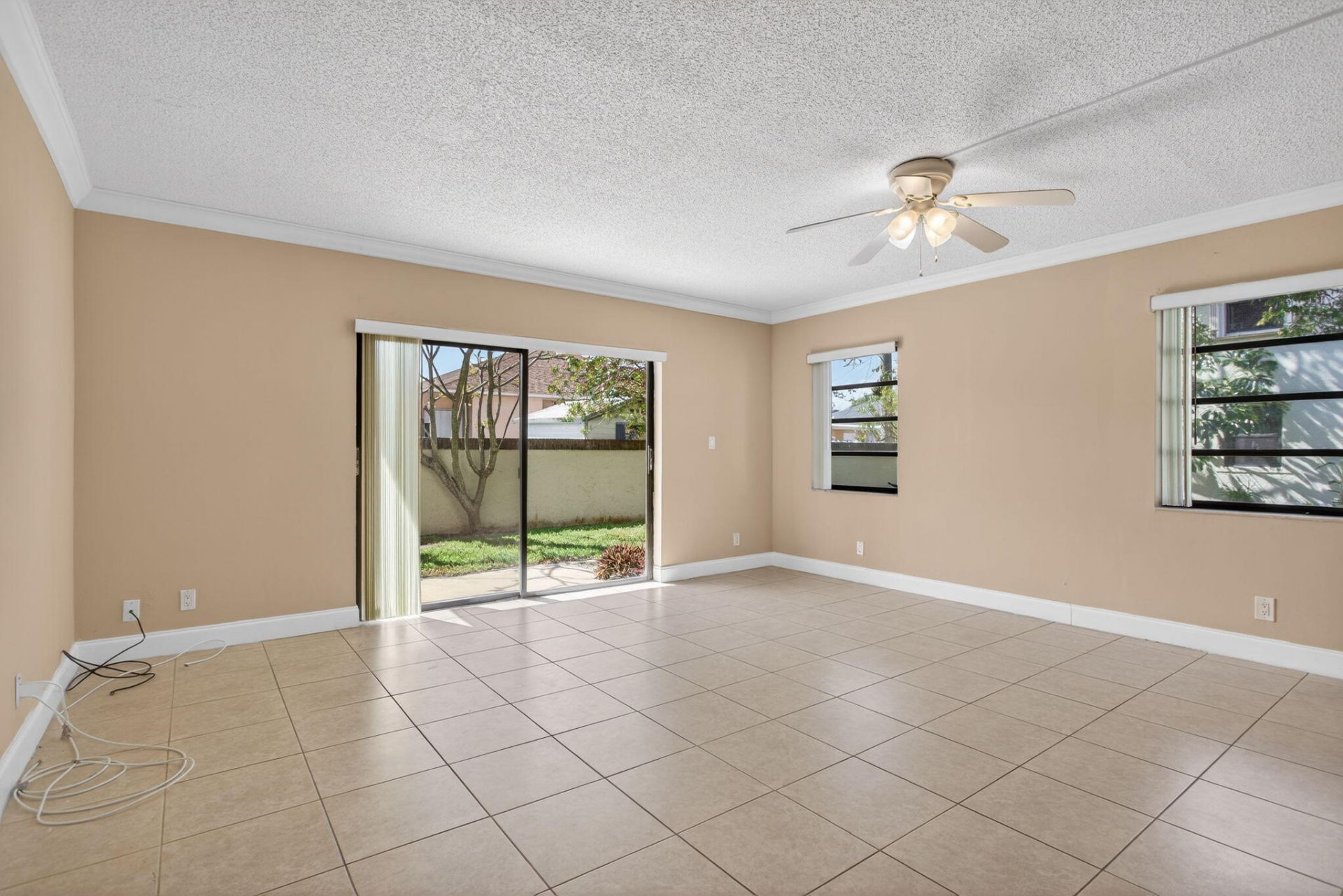 1780 NE 39th Court, Unit 901, Pompano Beach, FL 33064 Photo