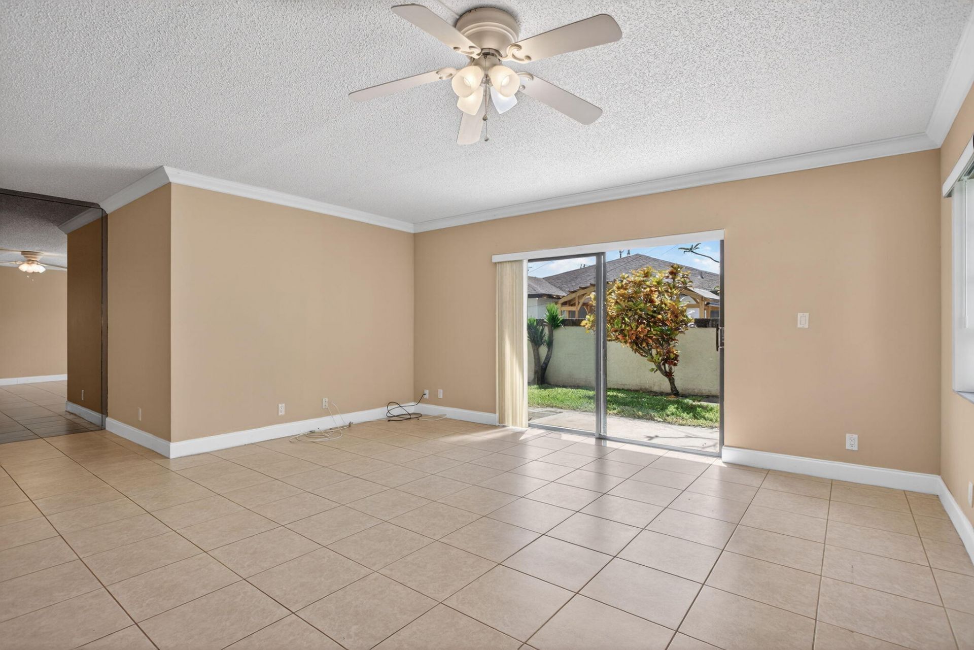 1780 NE 39th Court, Unit 901, Pompano Beach, FL 33064 Photo