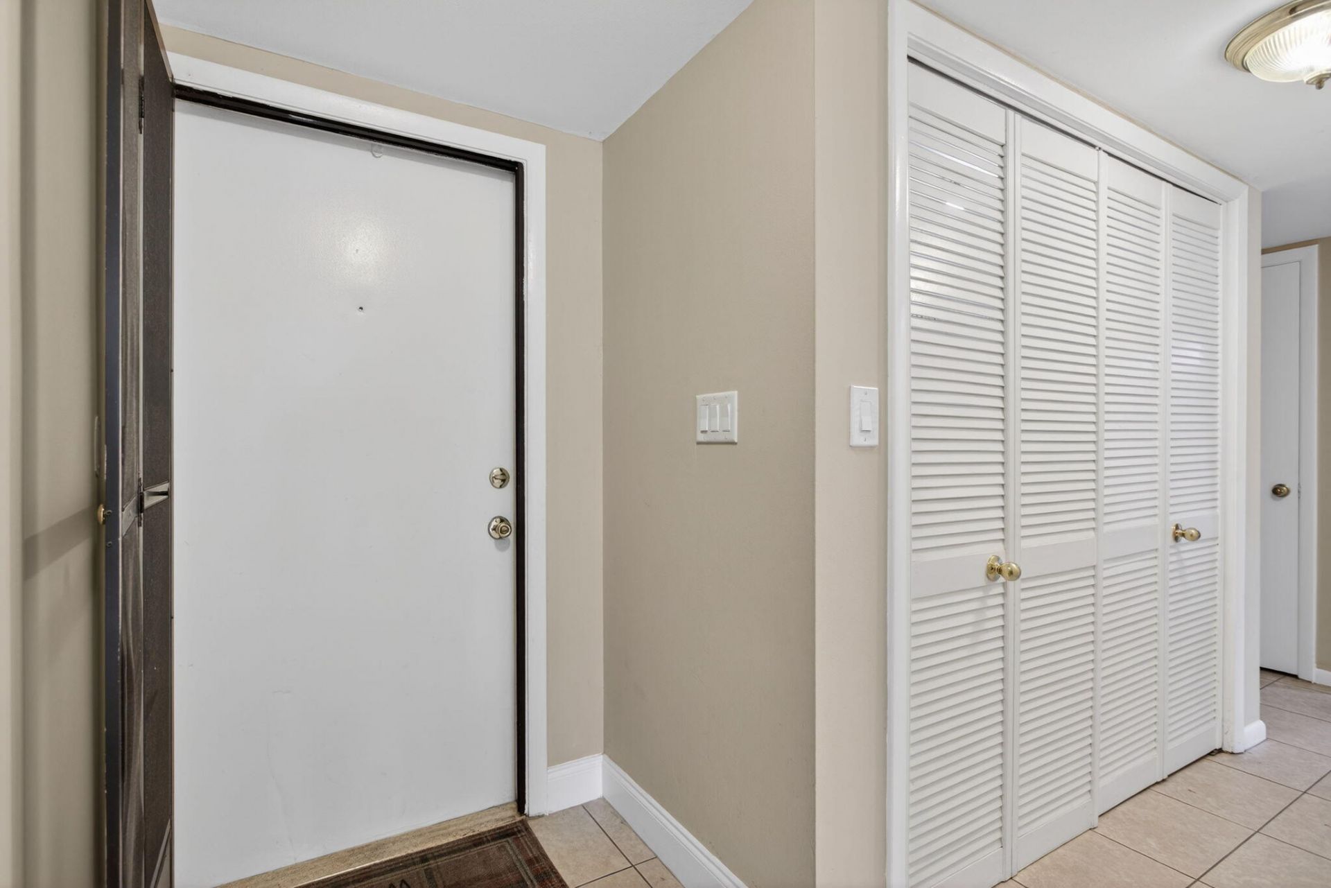 1780 NE 39th Court, Unit 901, Pompano Beach, FL 33064 Photo