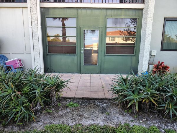 4100 Tivoli Court, Unit 104, Lake Worth, FL 33467