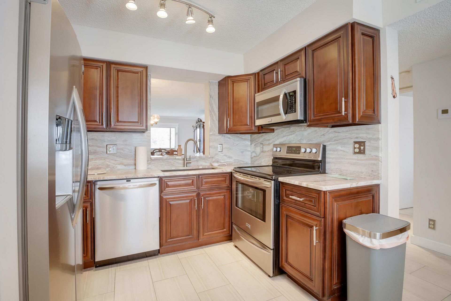 7321 Amberly Lane, Unit 405, Delray Beach, FL 33446 Photo