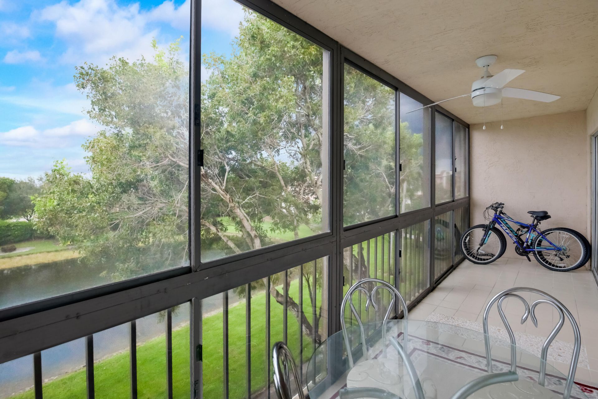 7321 Amberly Lane, Unit 405, Delray Beach, FL 33446 Photo