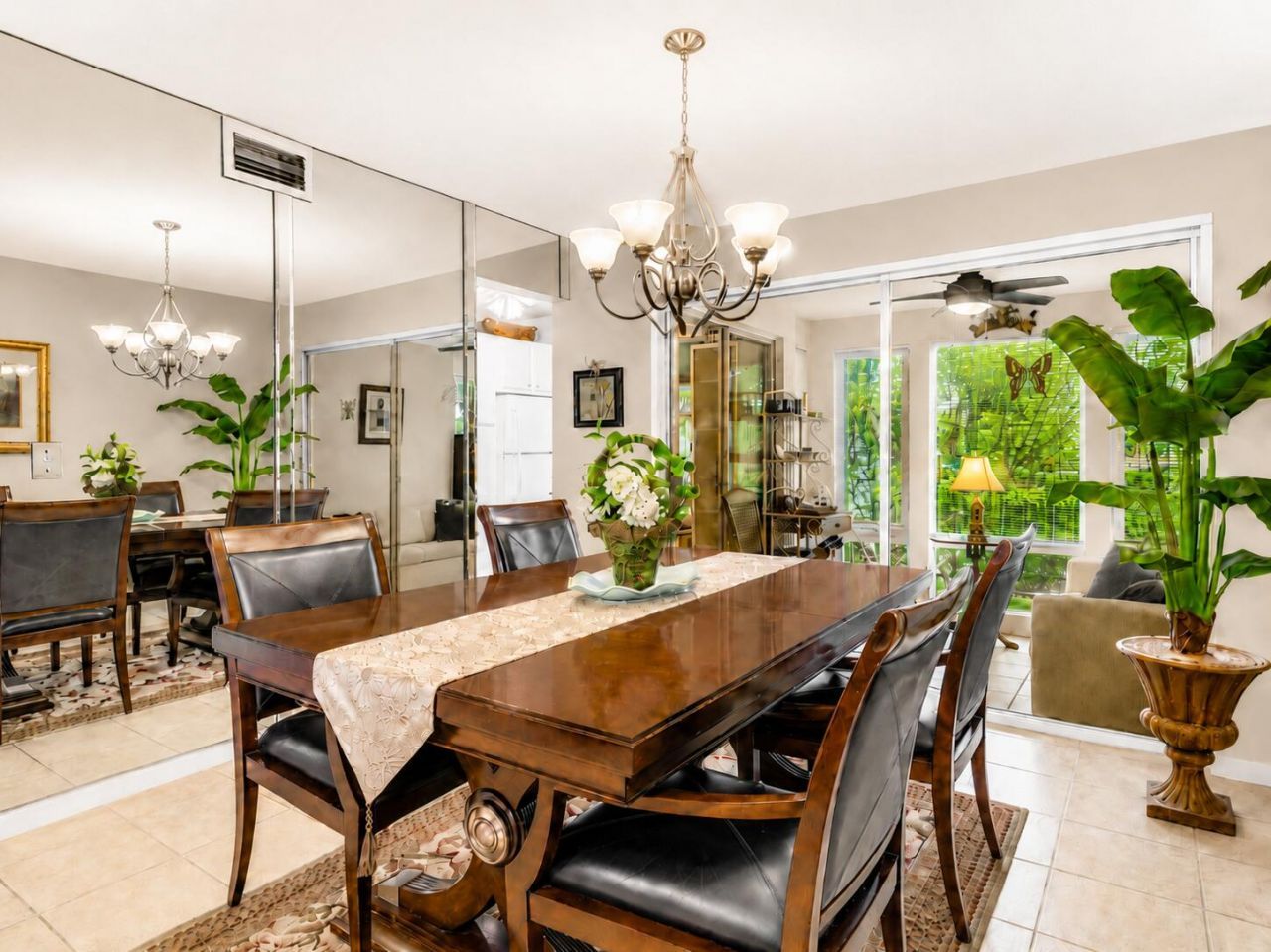 28 Colonial Club Drive, Unit 204, Boynton Beach, FL 33435 Photo