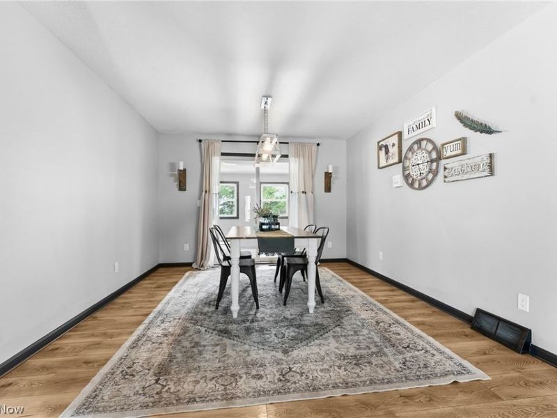 422 N Crown Hill Road, Orrville, OH 44667 Photo 11