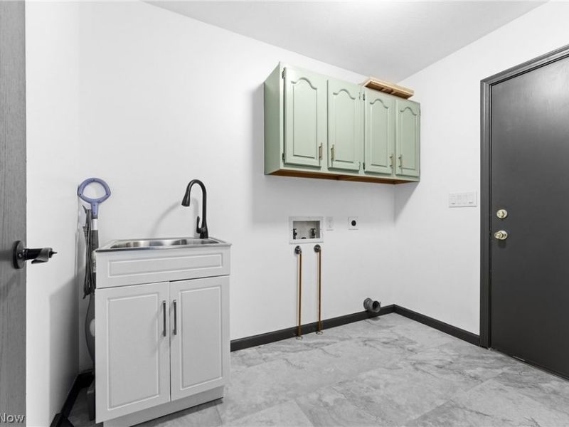 422 N Crown Hill Road, Orrville, OH 44667 Photo 18