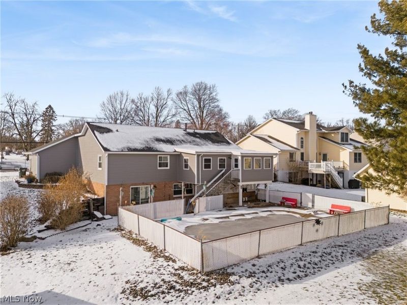 422 N Crown Hill Road, Orrville, OH 44667 Photo 3