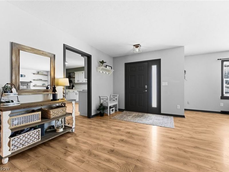 422 N Crown Hill Road, Orrville, OH 44667 Photo 7