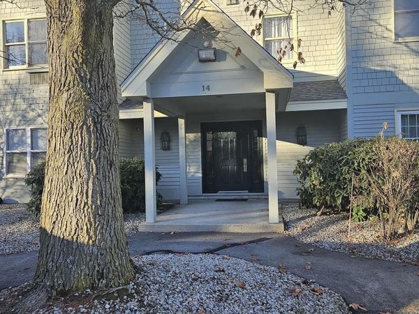 14 Turnbuckle Lane, Unit 5, Merrimack, NH 03054