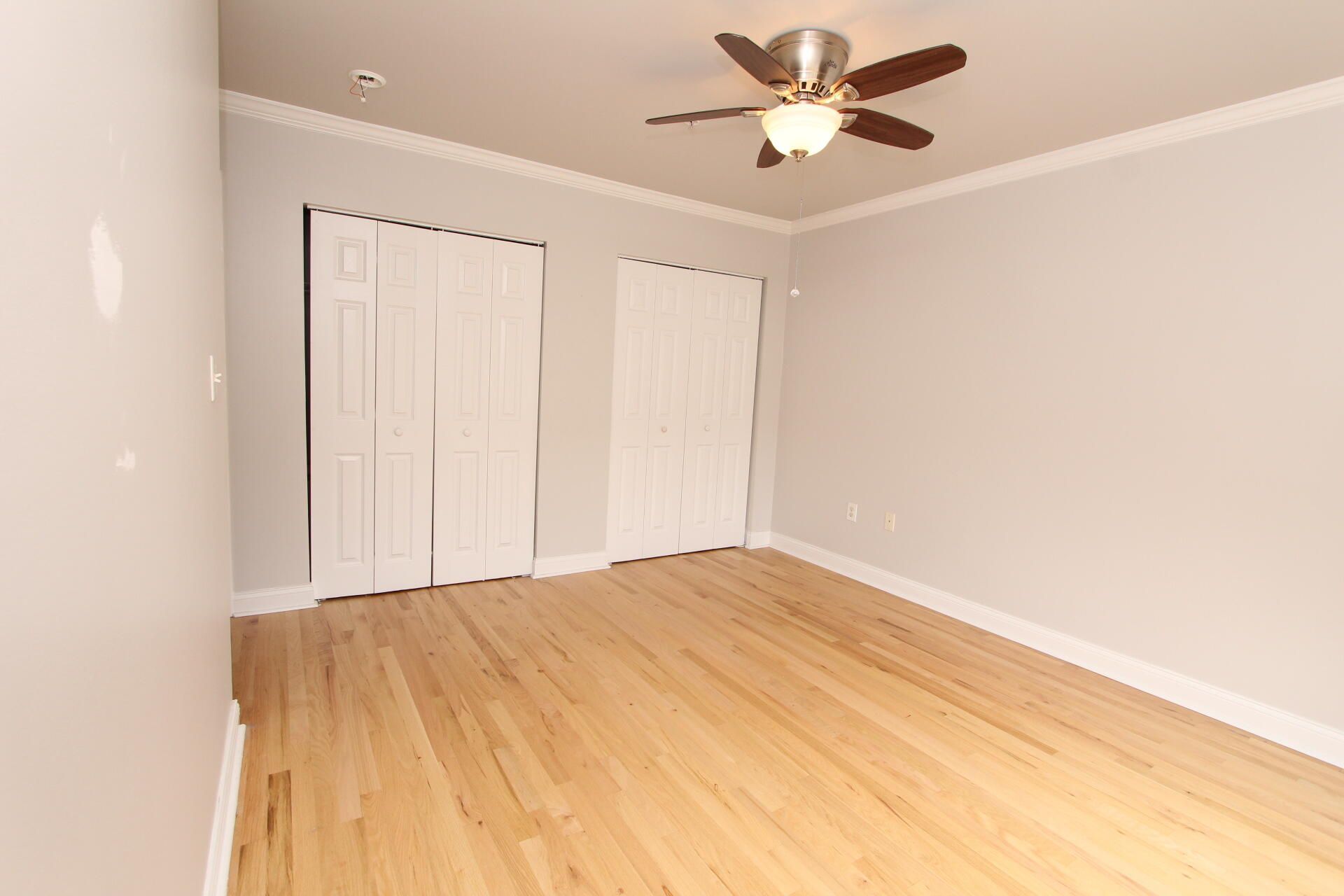 4527 Great Oak Drive Photo 17