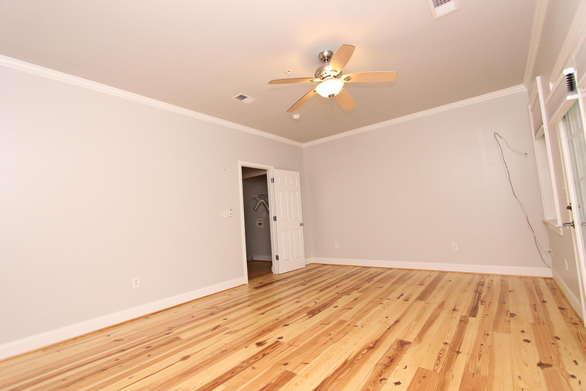 4527 Great Oak Drive Photo 21
