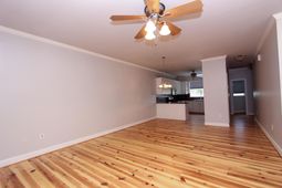 4527 Great Oak Drive photo 4