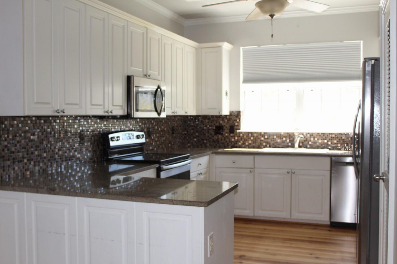 4527 Great Oak Drive Photo 4