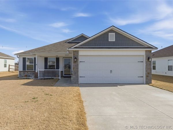 14437 N 76th East Avenue , Collinsville, OK 74021