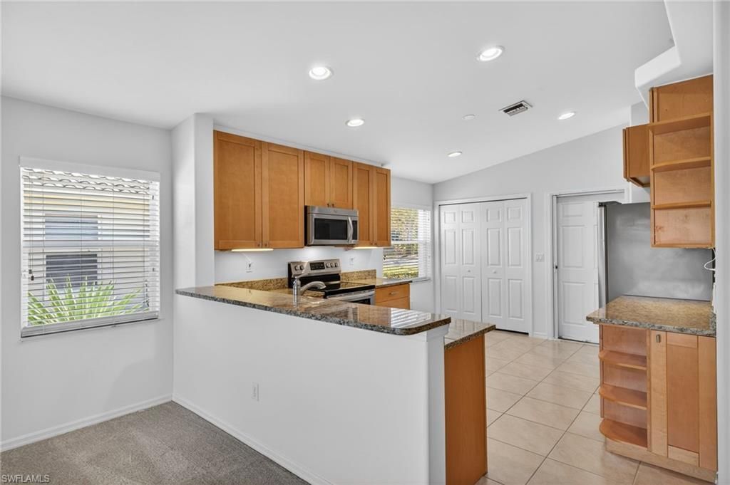 7611 Cameron Cir, Fort Myers, FL 33912 Photo