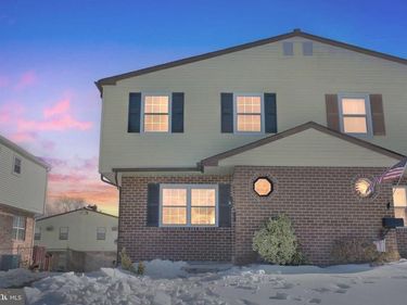 642 RIVELY AVENUE, COLLINGDALE, PA 19023