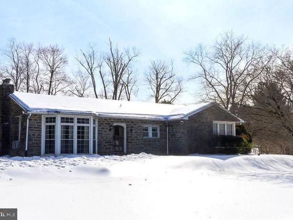 285 SWEDELAND ROAD, KING OF PRUSSIA, PA 19406