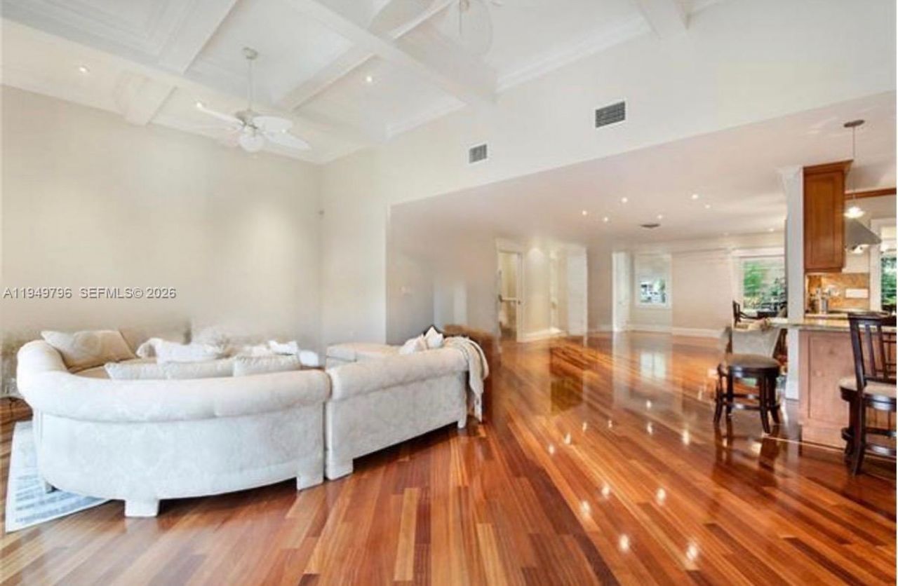 707 Vilabella Ave, Coral Gables, FL 33146 Photo