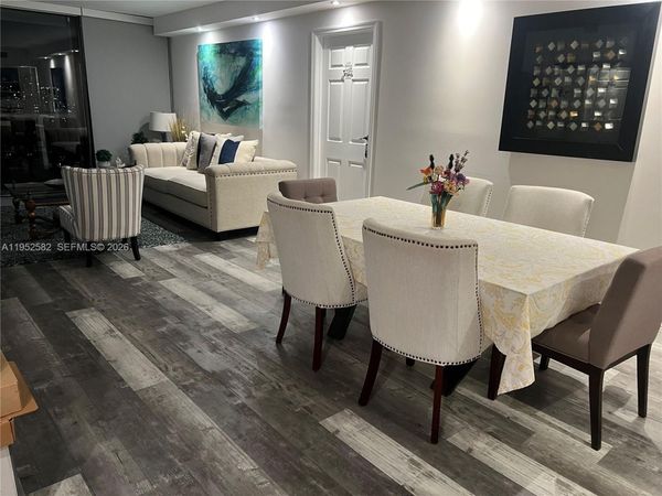 3675 N Country Club Dr, Unit 2408, Aventura, FL 33180