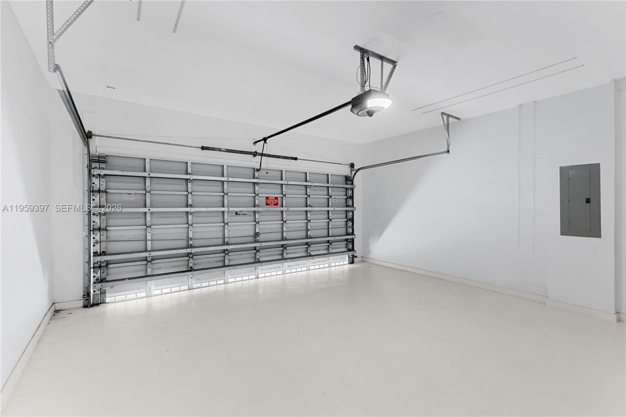 11321 NW 79th Ln, Doral, FL 33178 Photo