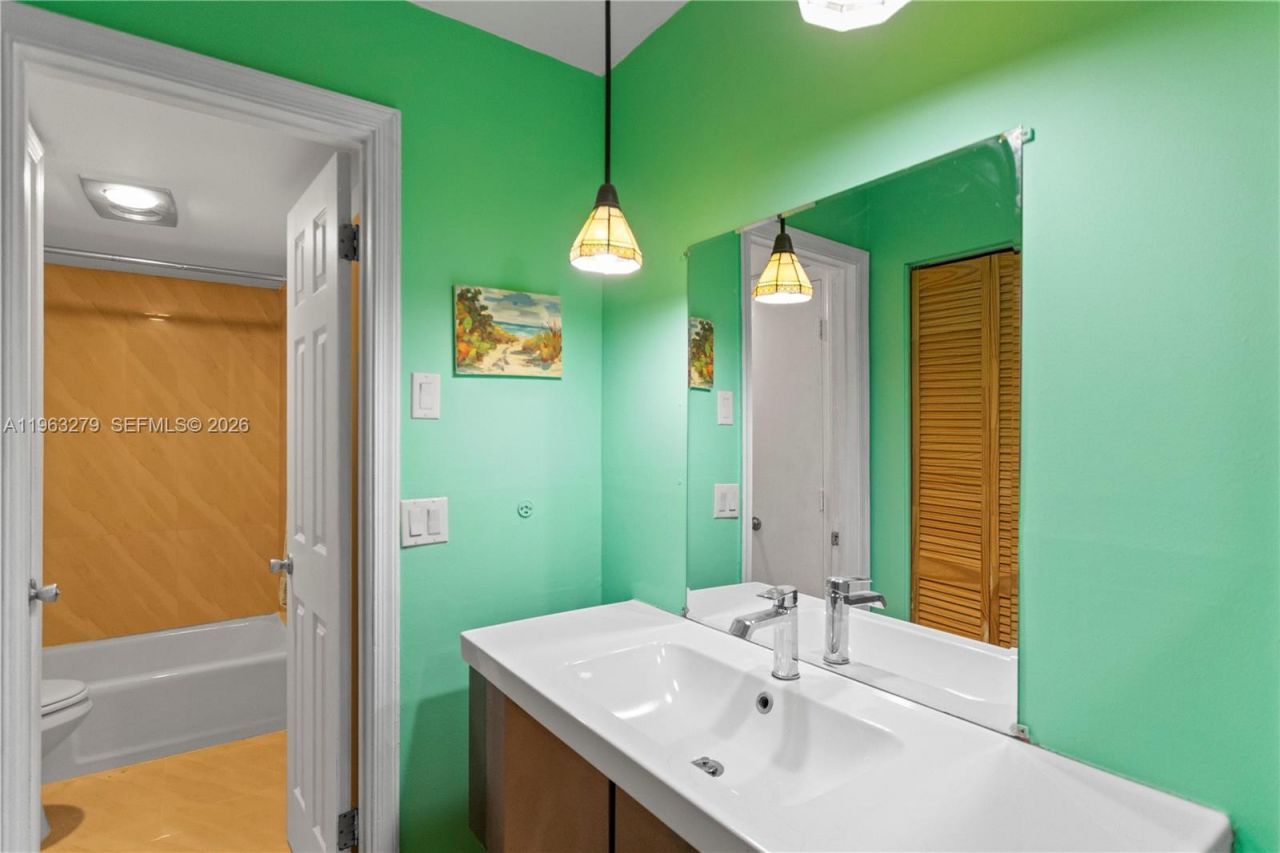 1428 SE 4th Ave , Unit 132, Deerfield Beach, FL 33441 Photo