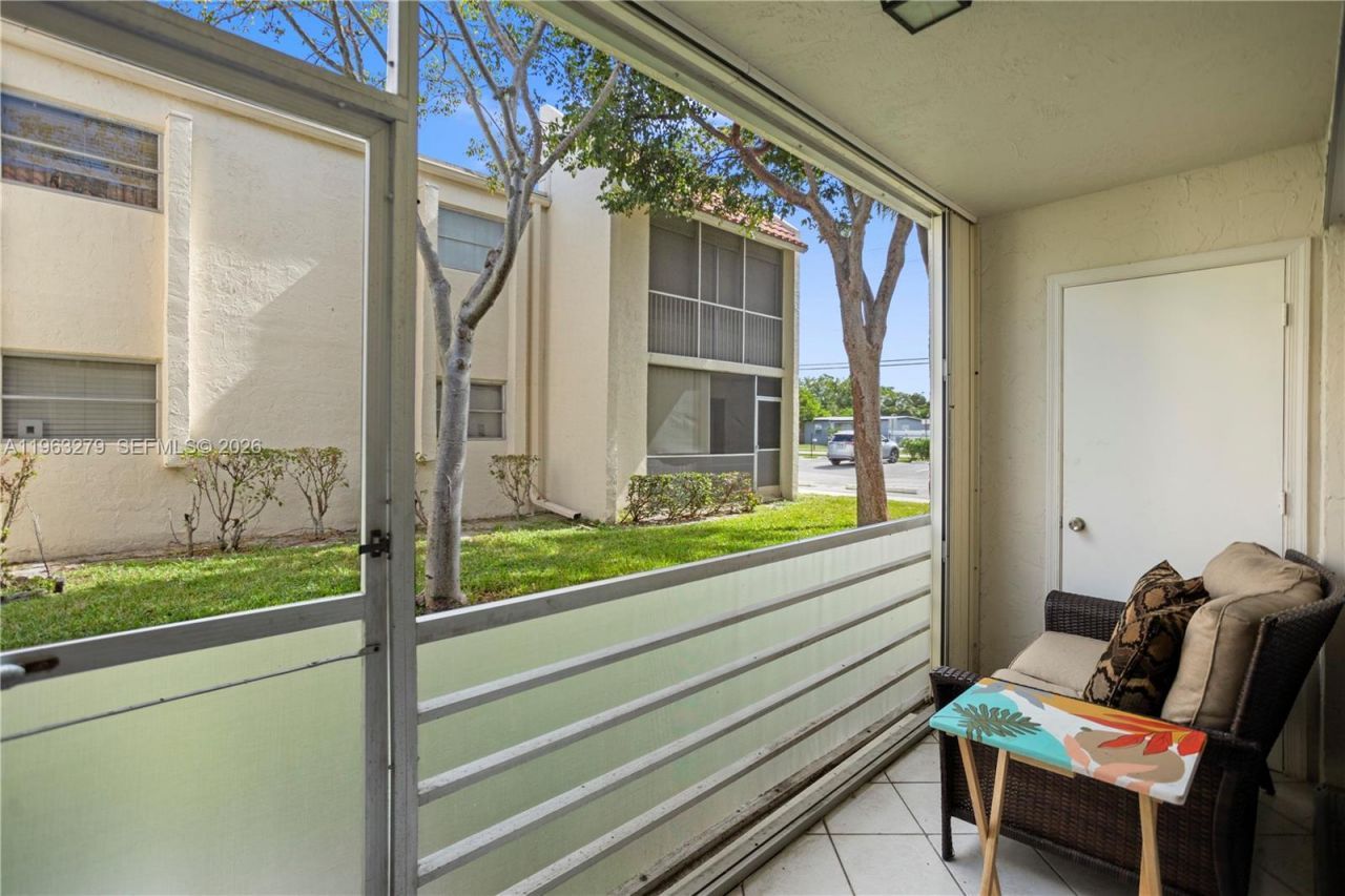 1428 SE 4th Ave , Unit 132, Deerfield Beach, FL 33441 Photo