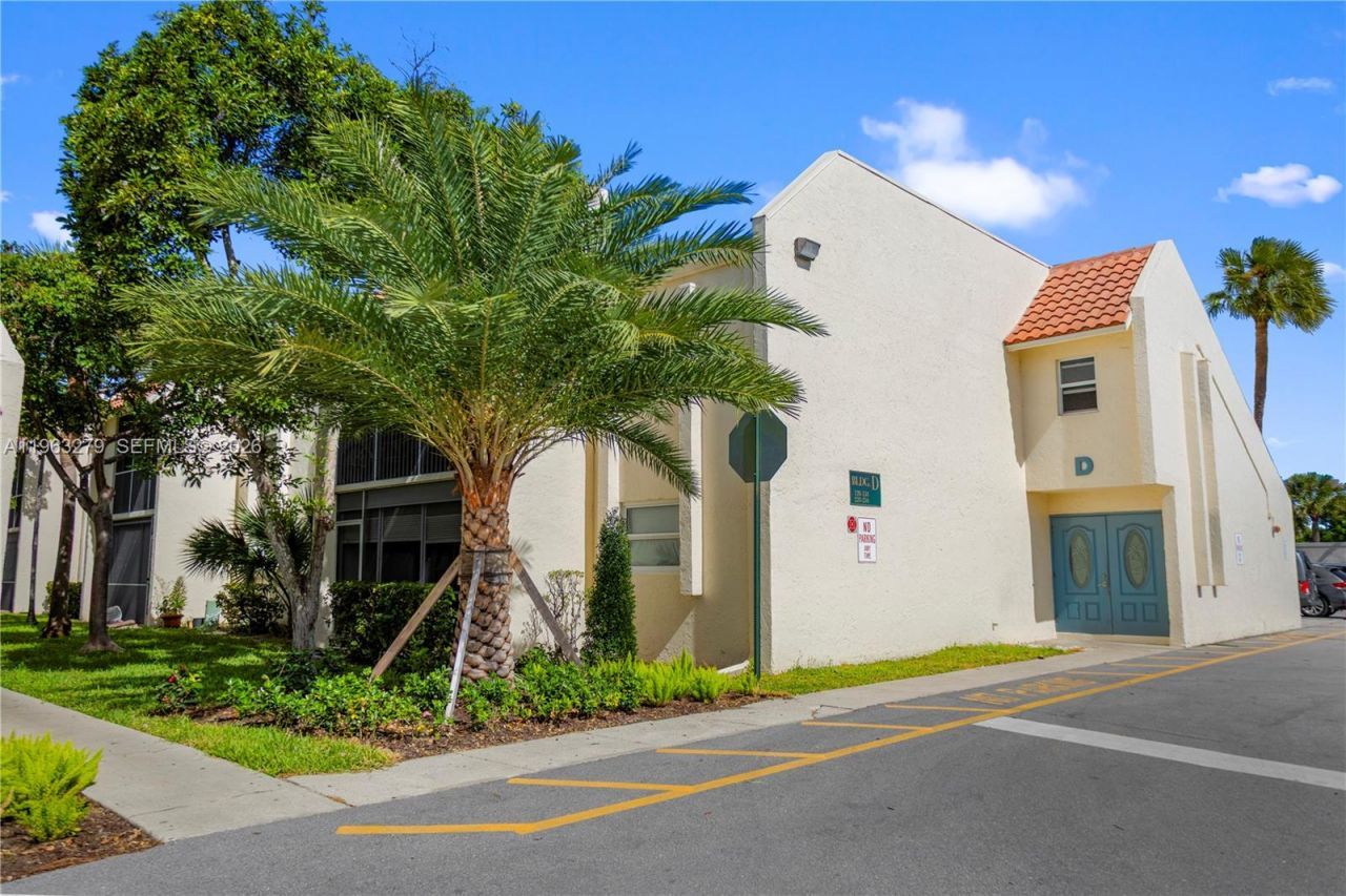 1428 SE 4th Ave , Unit 132, Deerfield Beach, FL 33441 Photo