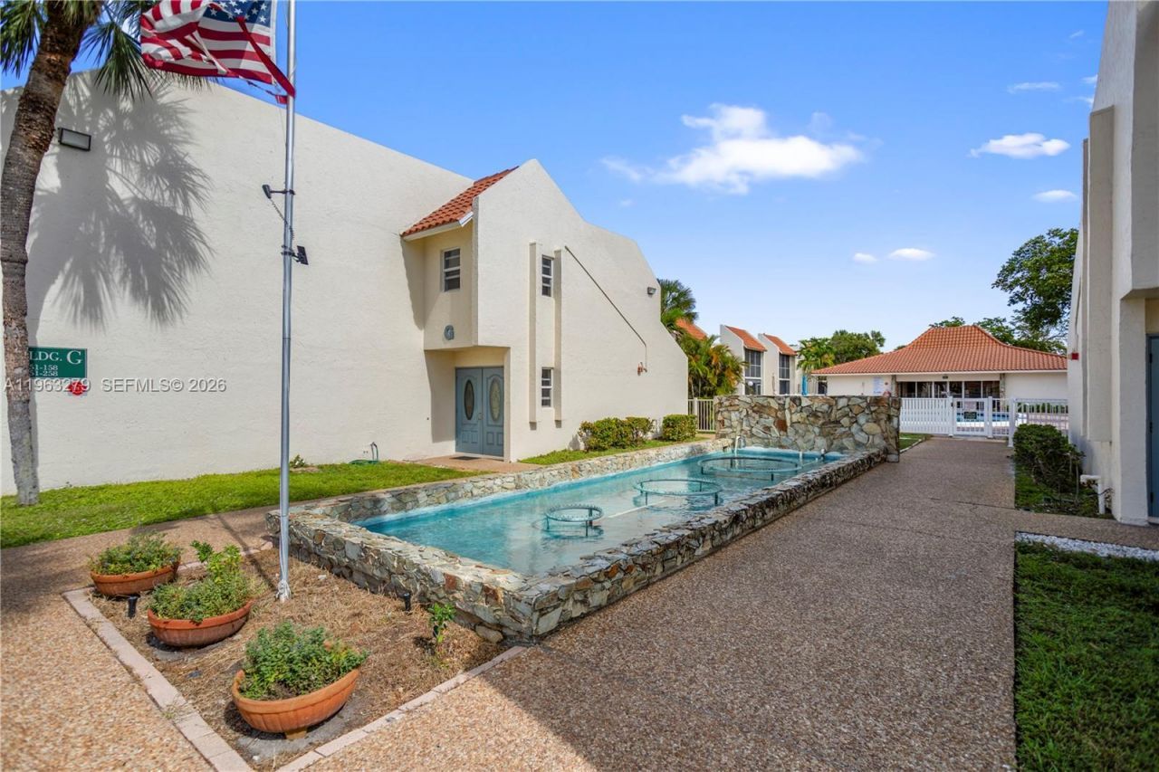 1428 SE 4th Ave , Unit 132, Deerfield Beach, FL 33441 Photo