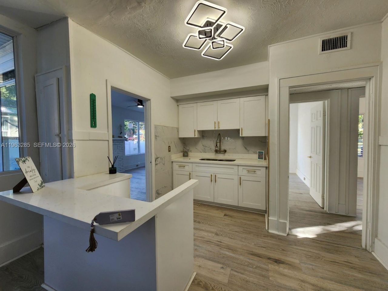 1311 11th Ave S, Saint Petersburg, FL 33705 Photo