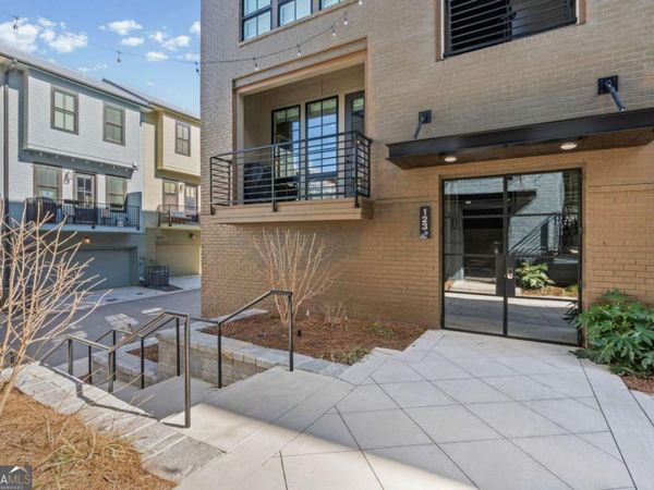 123 Beardon Circle SE, Unit 8, Atlanta, GA 30316
