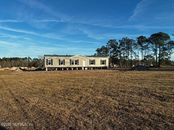 6171 BILL DAVIS Road, Glen St. Mary, FL 32040