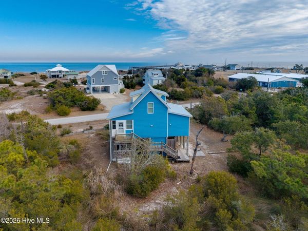 105 Sandy Landing Road, Cedar Island, NC 28520
