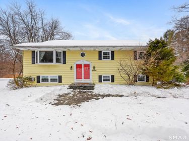 11 Apple Blossom, New Fairfield, CT 06812