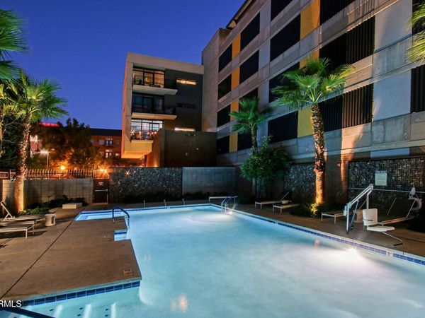 200 W PORTLAND Street, Unit 821, Phoenix, AZ 85003