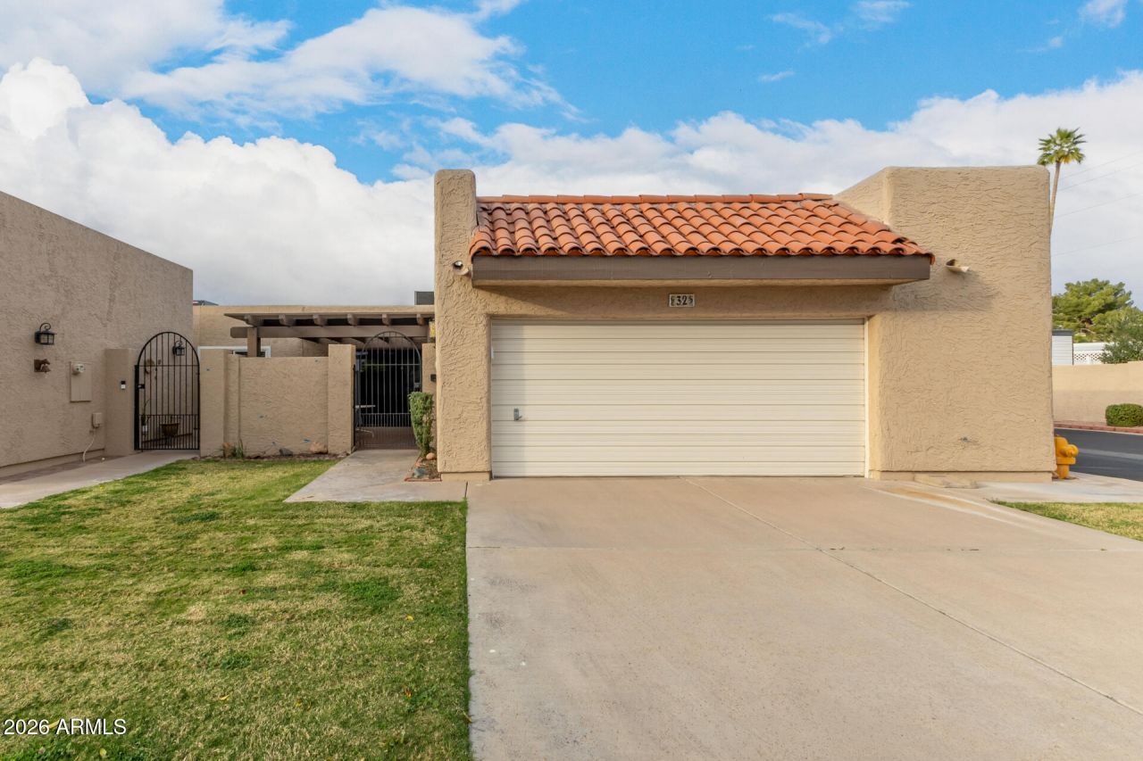 3345 E University Drive, Unit 32, Mesa, AZ 85213 Main Photo
