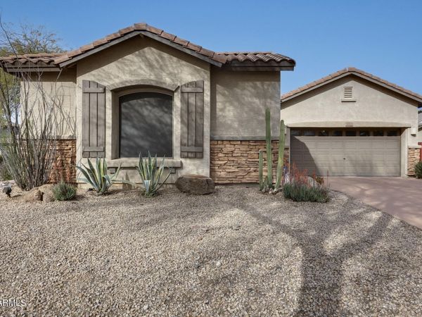 3022 W LANGUID Lane, Phoenix, AZ 85086