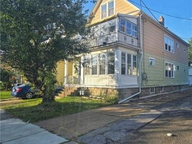 74 Philadelphia UPPER Street, Buffalo, NY 14207