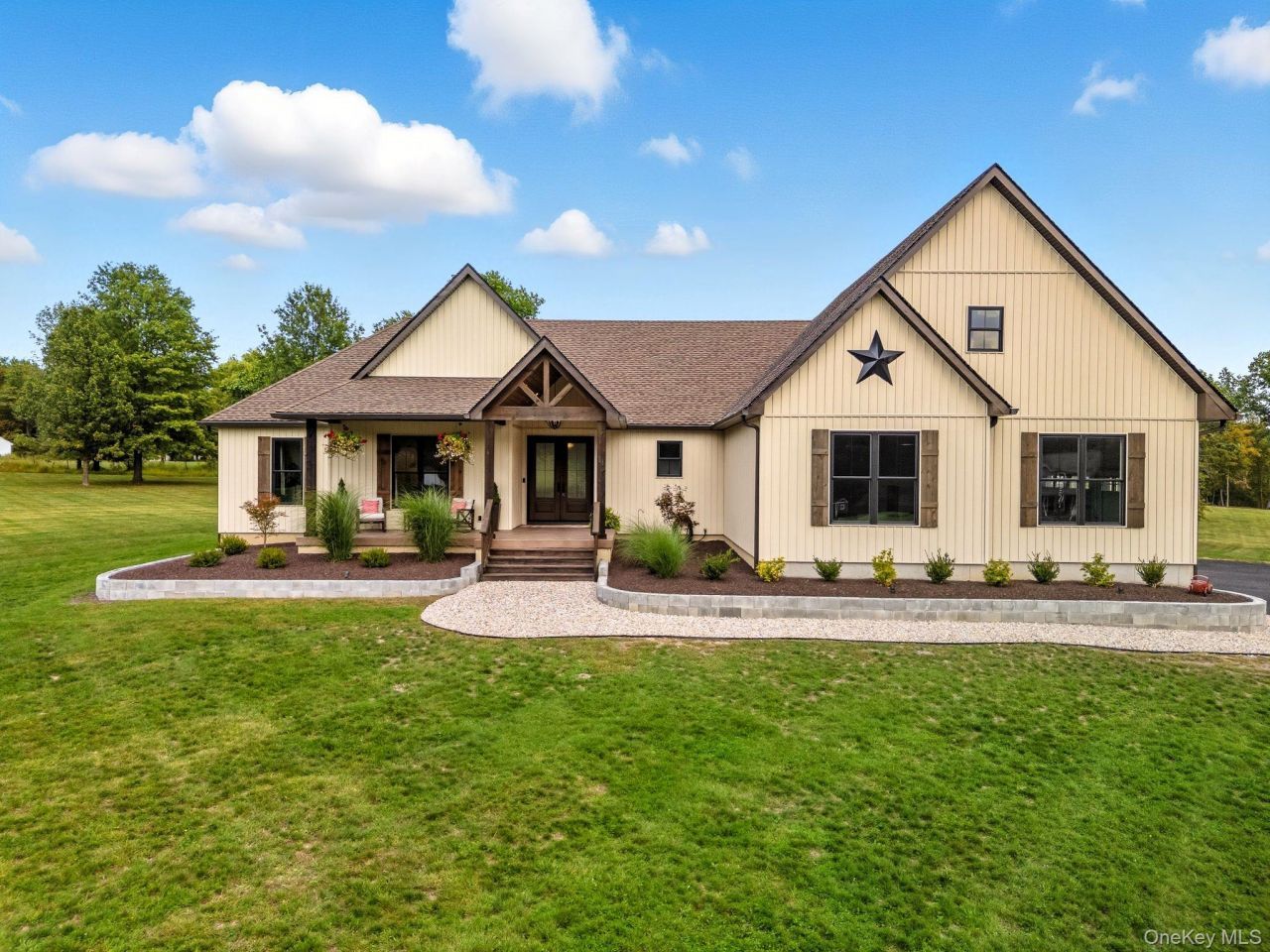 11 Knolls Road, Wallkill, NY 12589 Main Photo