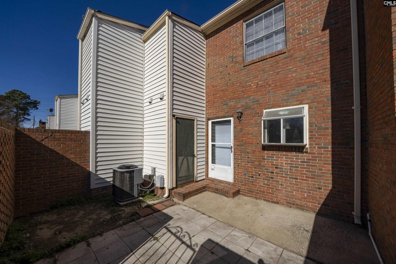 940 Glenn Street Photo 27