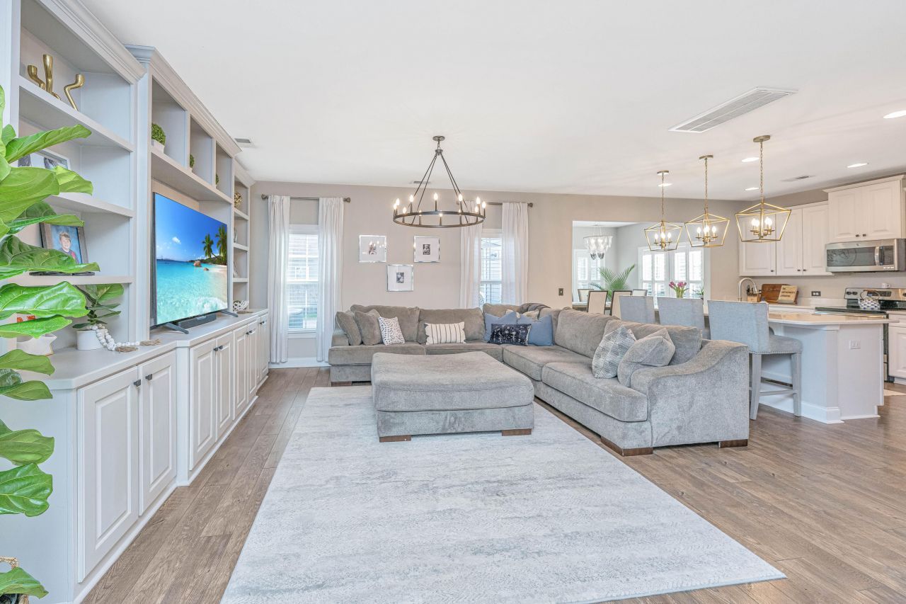 3845 Tupelo Branch Row Photo 12