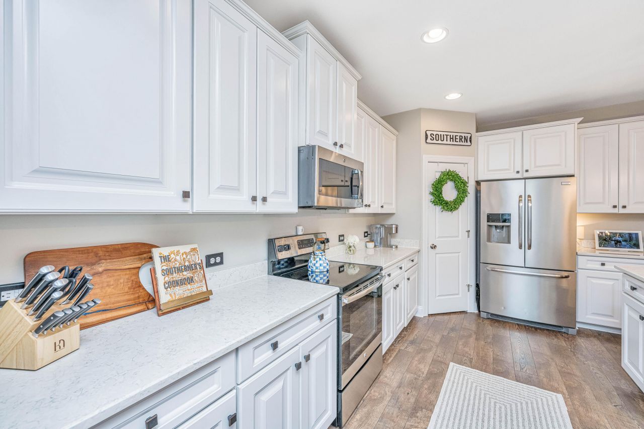 3845 Tupelo Branch Row Photo 16