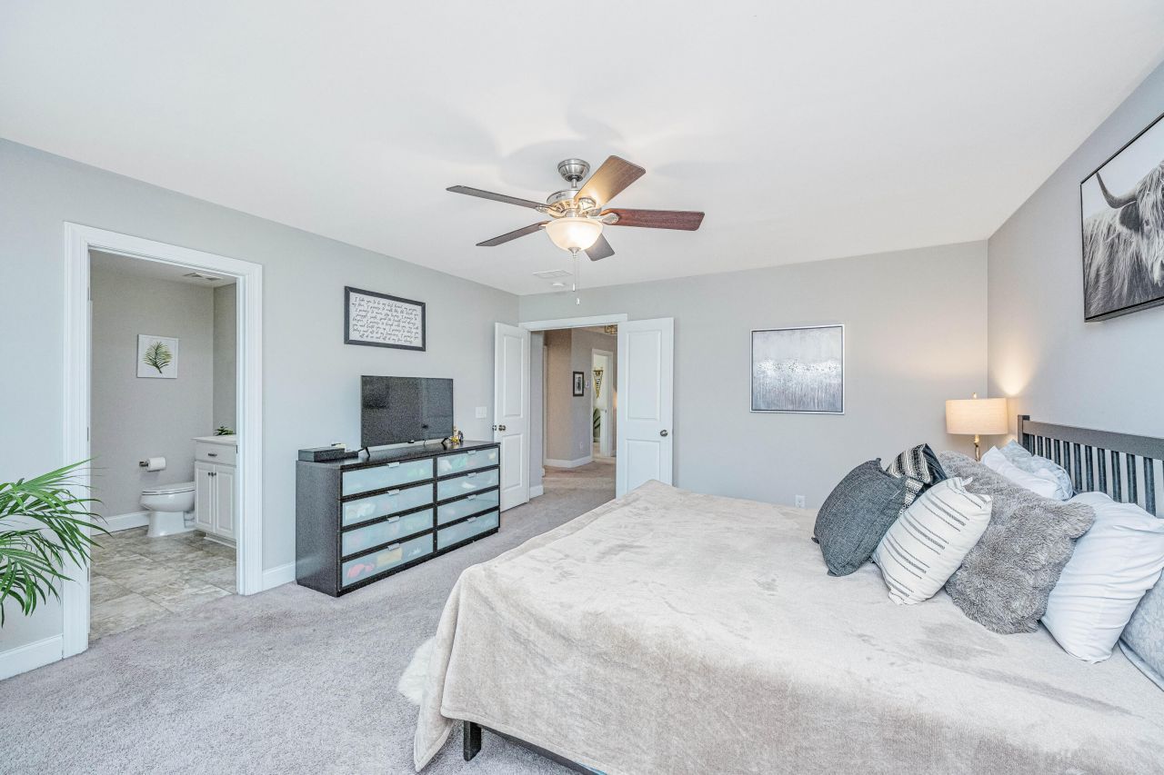 3845 Tupelo Branch Row Photo 27