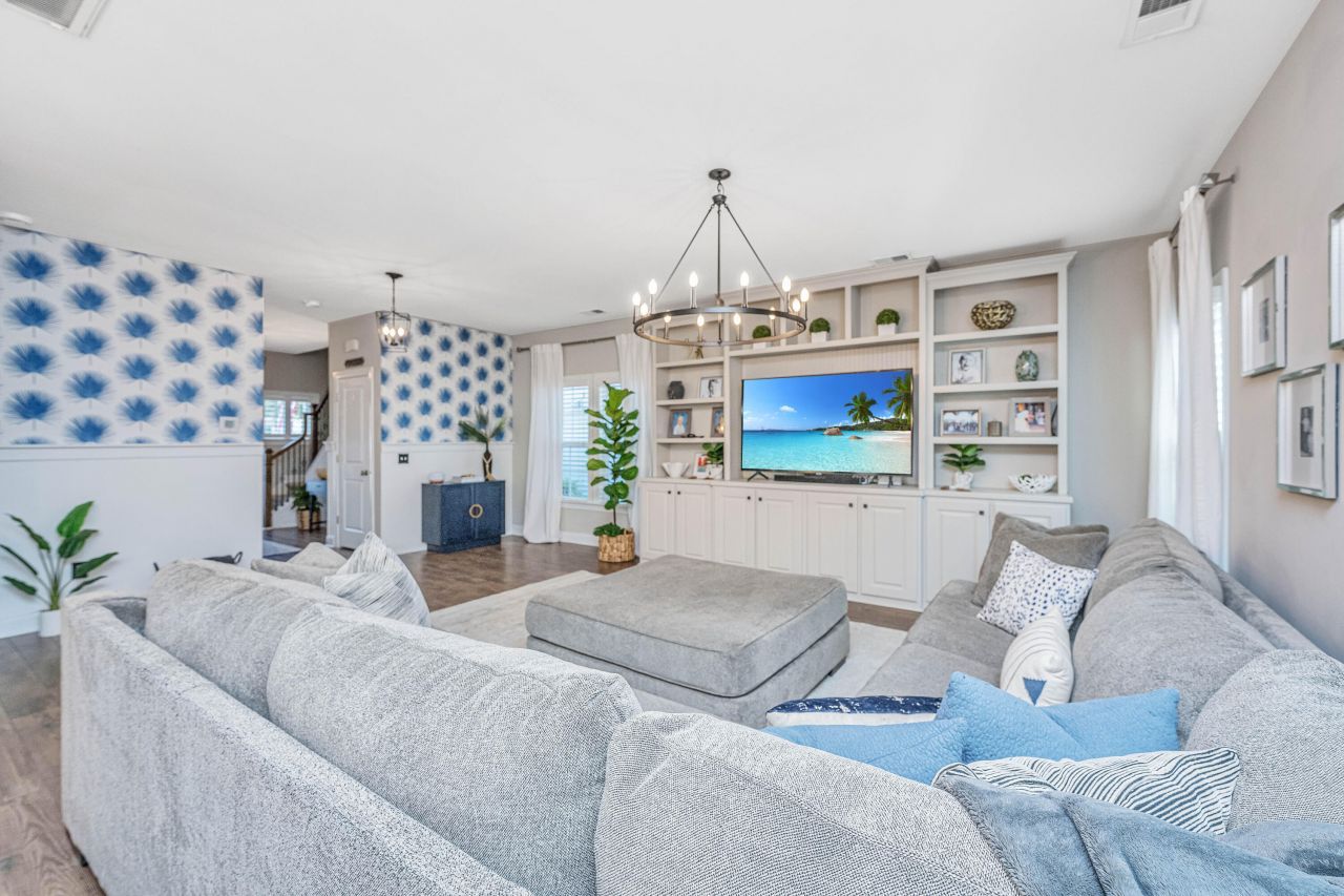 3845 Tupelo Branch Row Photo 9