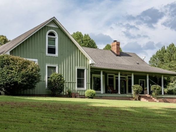 925 Bumpas Rd, Lawrenceburg, TN 38464