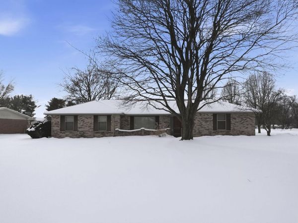 58729 Ox Bow Court, Elkhart, IN 46516